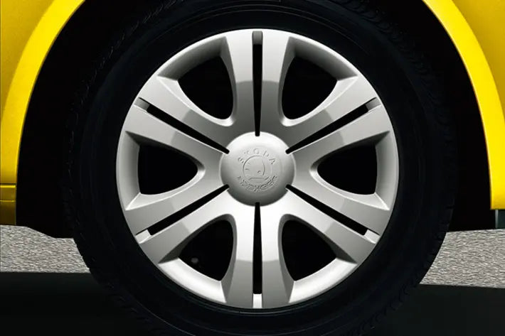 Set capace roti ornamentale Škoda – 15 inch, argintiu (set 4 bucati)