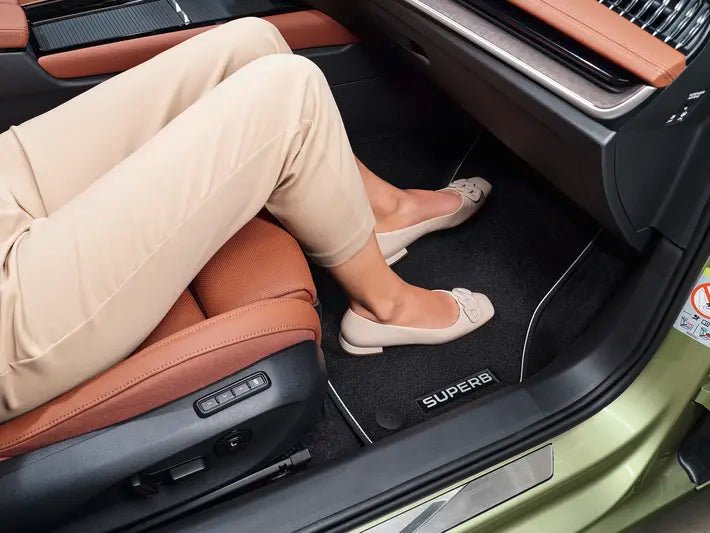 Covorase Textile Skoda "Exclusive" pentru Superb IV și Superb IV Combi - Skoda Shop