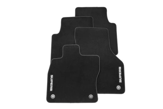 Set Covorase Textile Prestige pentru Skoda Superb, Negru cu Inscripție Superb - Skoda Shop